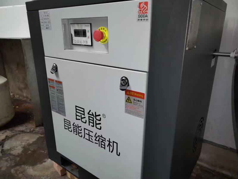 怎么快速鑒別成都空壓機潤滑油是否需要更換？ 